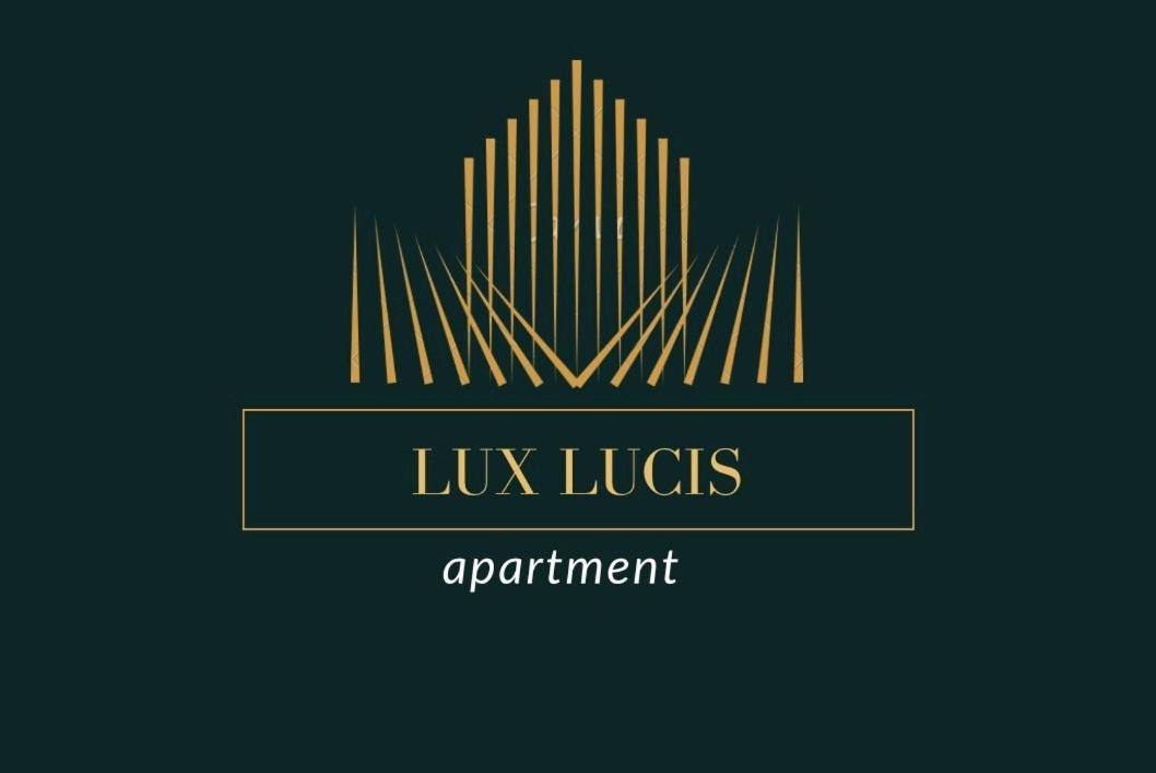 Apartment Lux Lucis 利夫诺 外观 照片